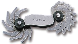 DURATOOL 5625 SCREW PITCH GAUGE, 28 BLADES, METRIC